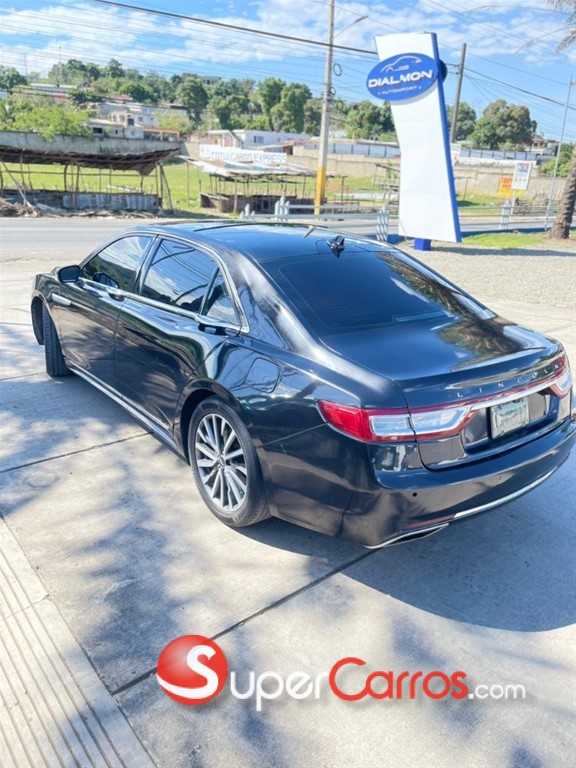 2018 Lincoln Continental — foto 5 / 5