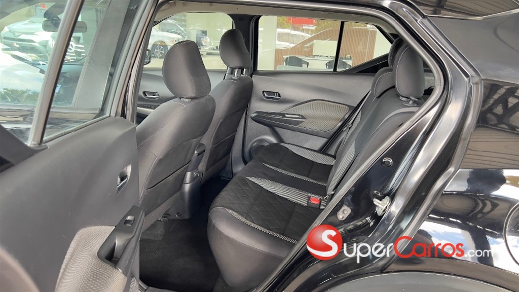 2019 Nissan Kicks SV — foto 6 / 10