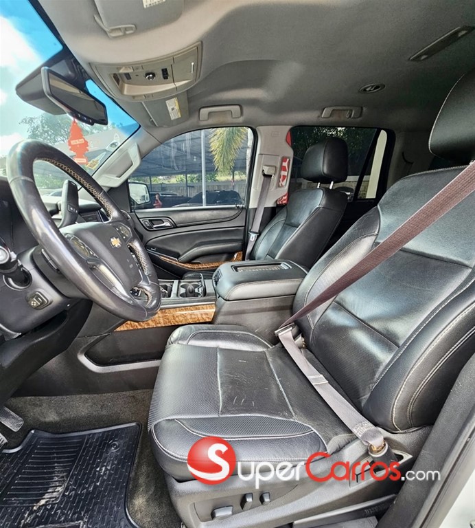 2017 Chevrolet Tahoe Premier — foto 7 / 11