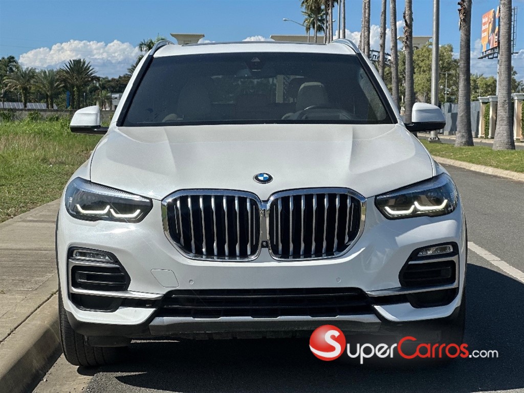 2020 BMW X 5 40i — foto 2 / 11