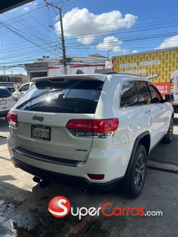 2017 Jeep Grand Cherokee Limited — foto 6 / 10