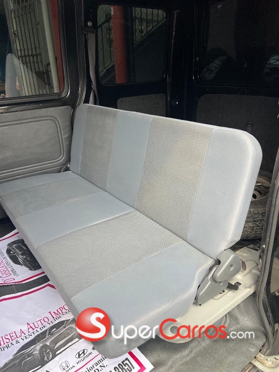 2018 Daihatsu Hijet — foto 2 / 9