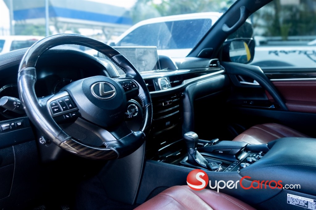 2018 Lexus LX 570 — foto 6 / 11