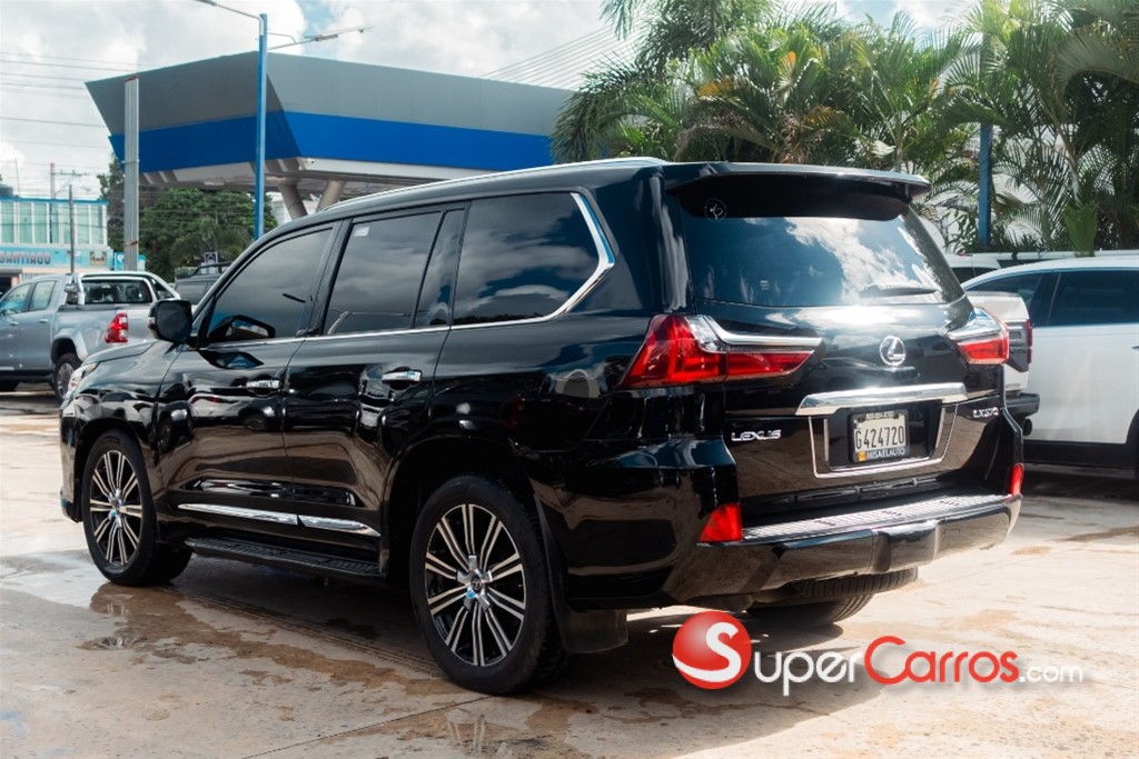 2018 Lexus LX 570 — foto 10 / 11