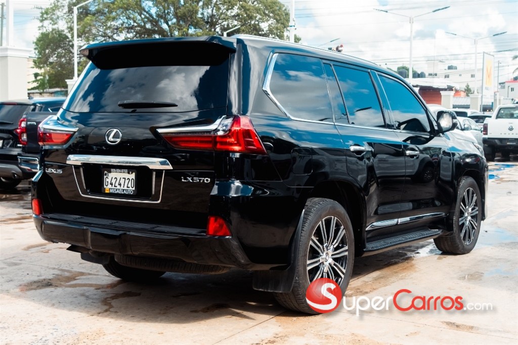 2018 Lexus LX 570 — foto 11 / 11