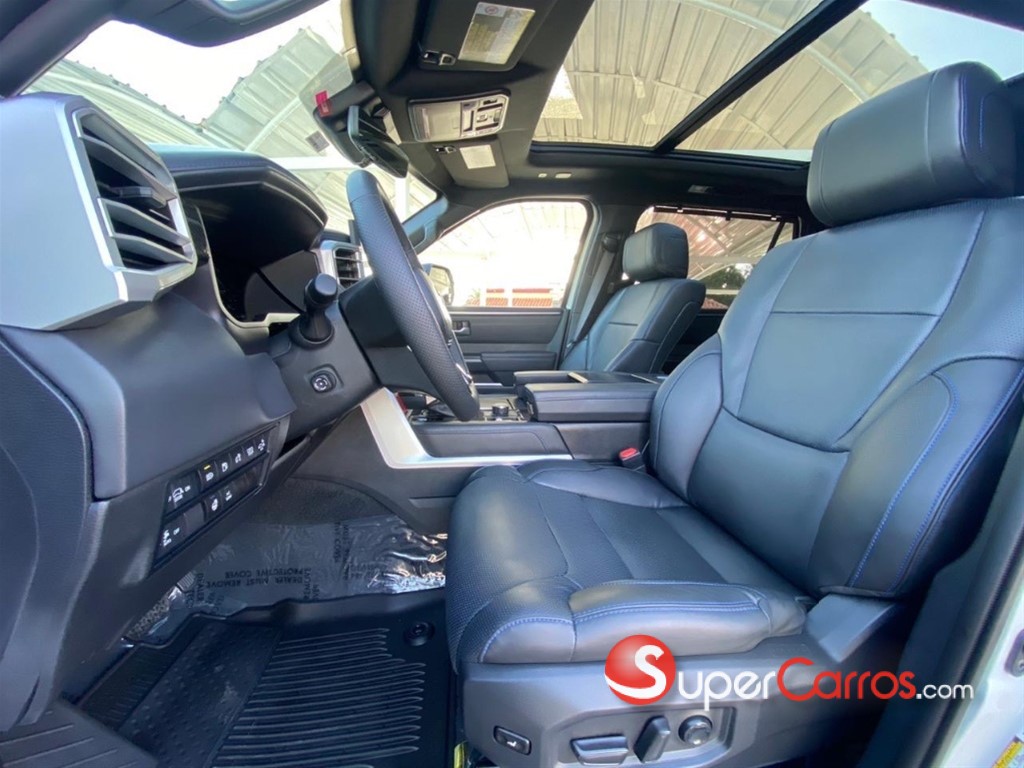 2024 Toyota Sequoia Platinium — foto 8 / 12