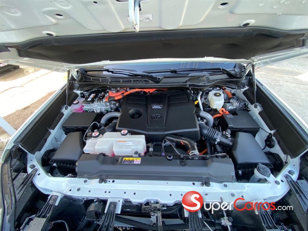 2024 Toyota Sequoia Platinium — foto 12 / 12