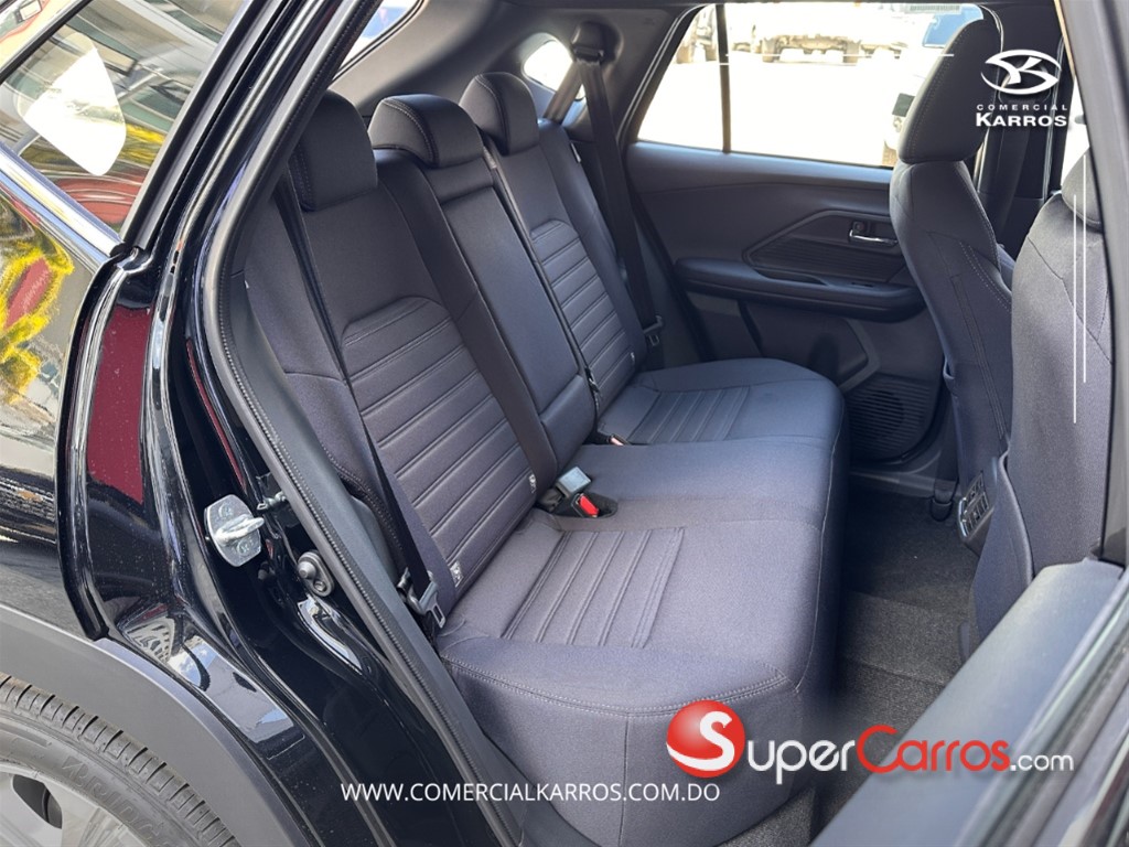 2027 Toyota Yaris Cross Full — foto 5 / 9