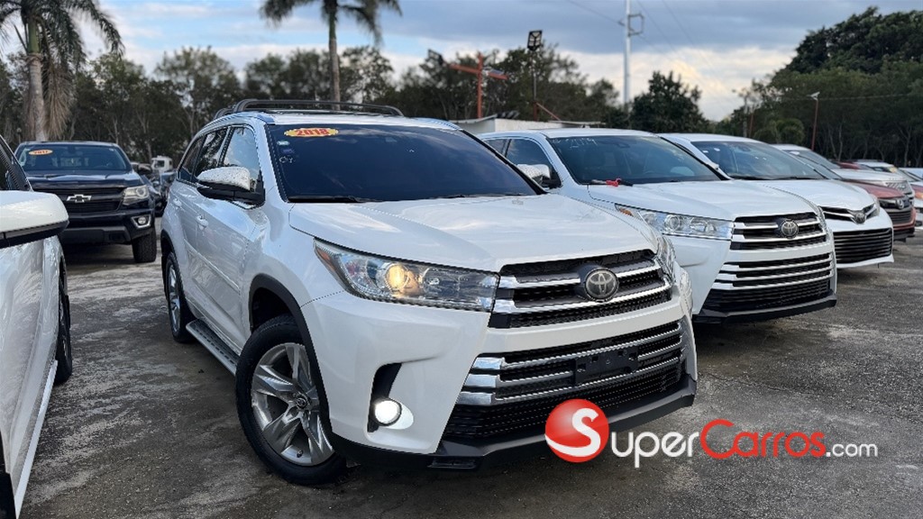 2018 Toyota Highlander Limited — foto 3 / 9