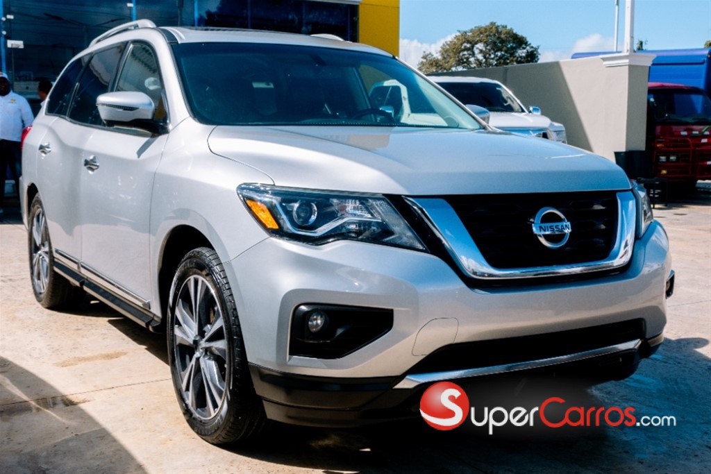 2020 Nissan Pathfinder Platinum