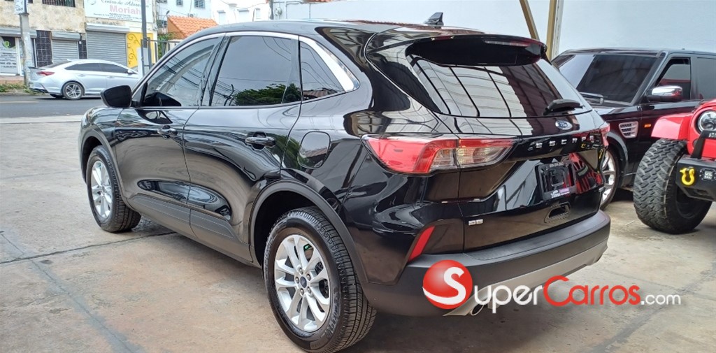 2020 Ford Escape SE Ecoboost — foto 3 / 11