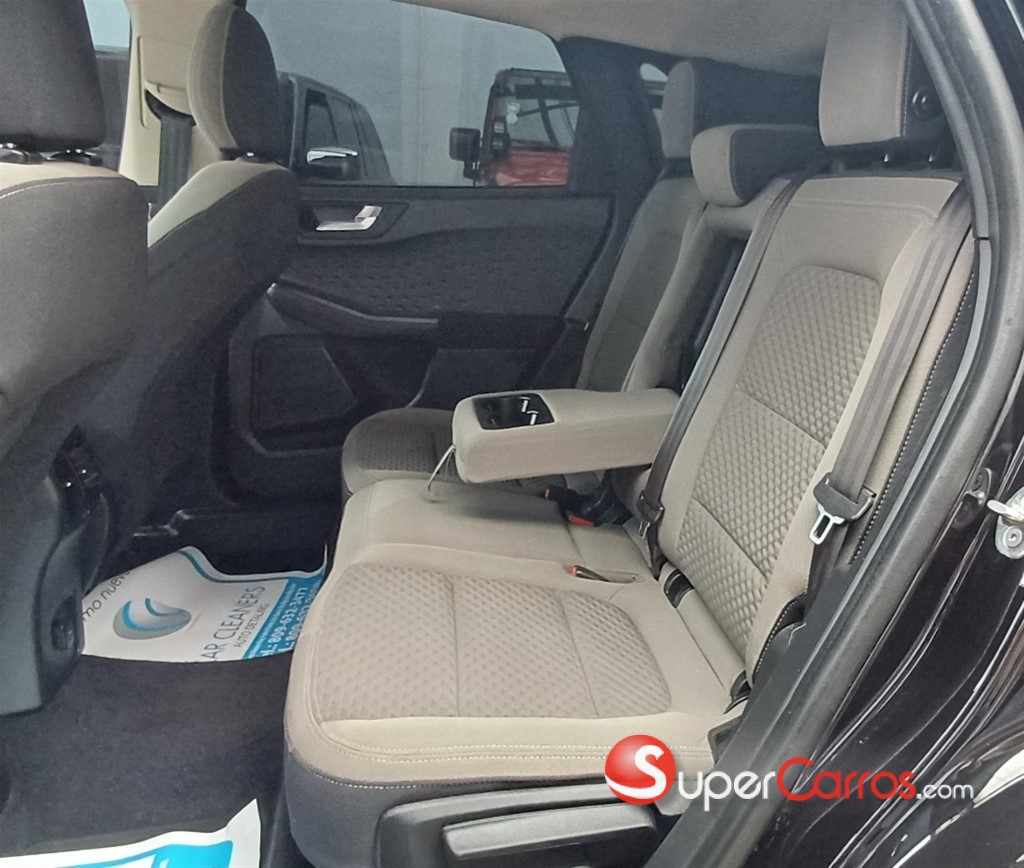 2020 Ford Escape SE Ecoboost — foto 6 / 11