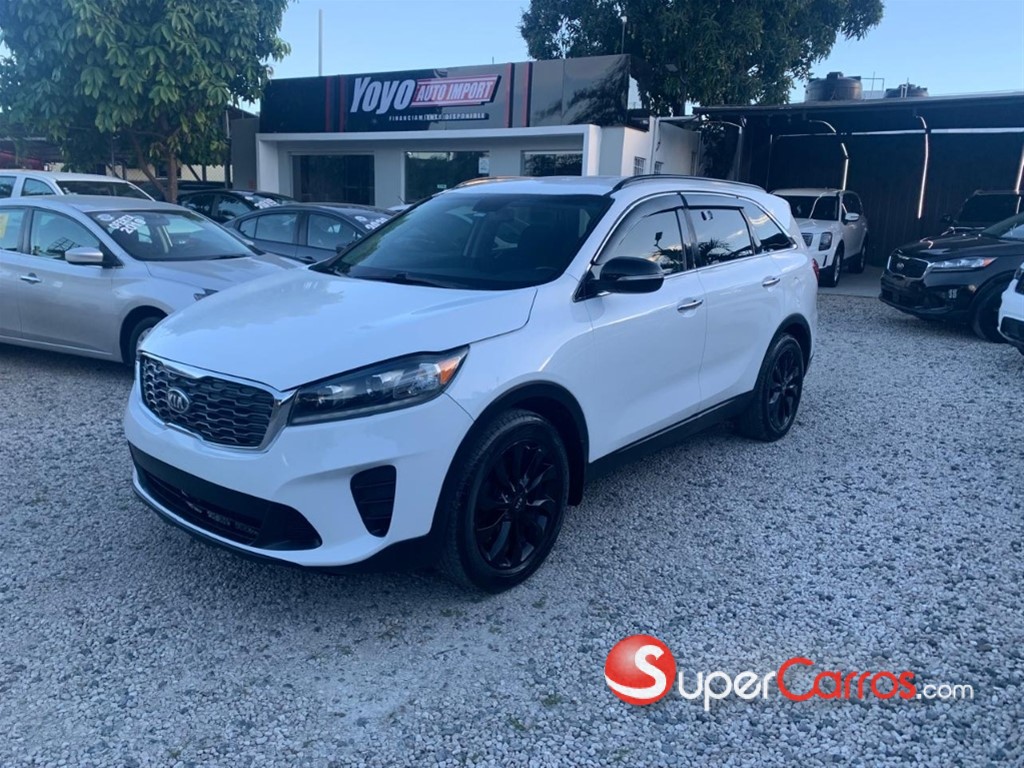 2020 Kia Sorento LX
