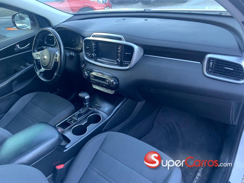 2020 Kia Sorento LX — foto 12 / 12