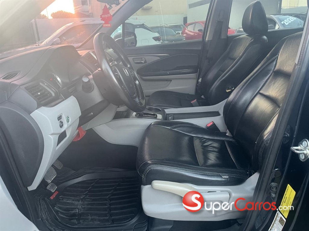 2016 Honda Pilot — foto 10 / 11