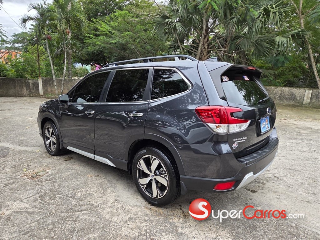 2019 Subaru Forester Touring — foto 5 / 12