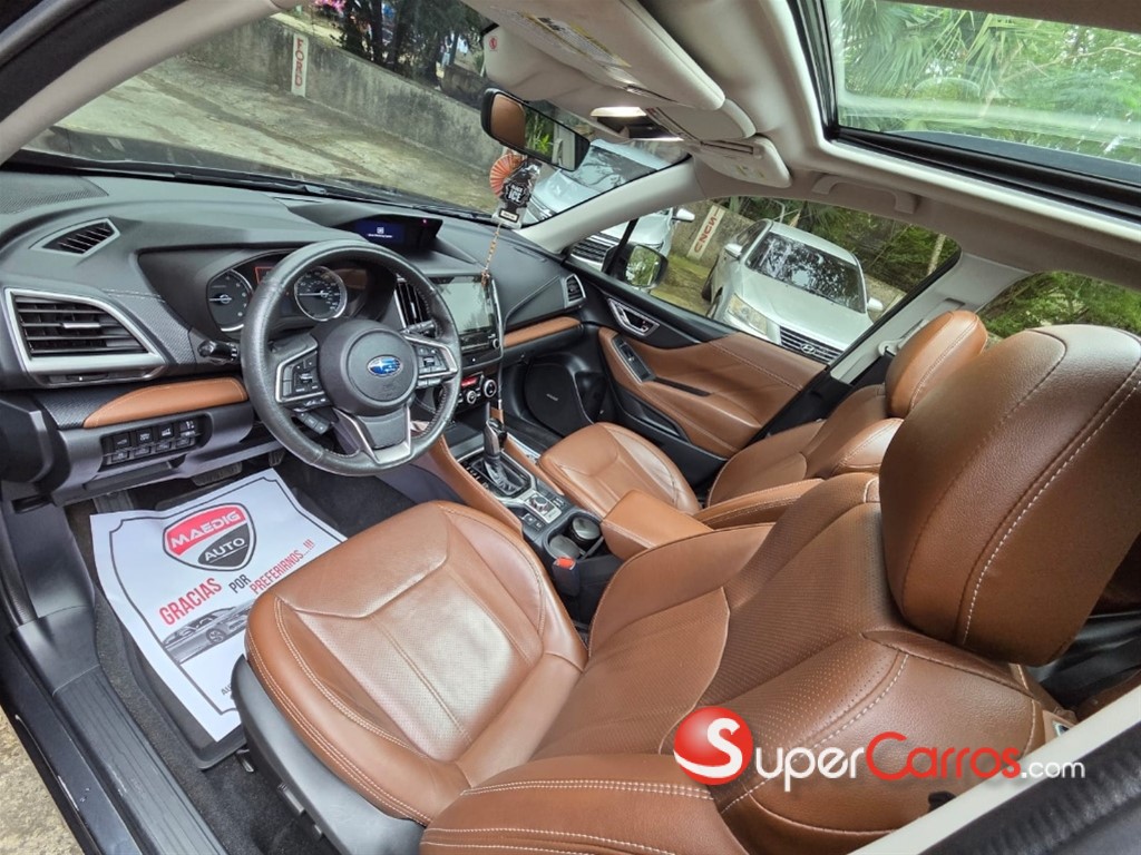 2019 Subaru Forester Touring — foto 9 / 12