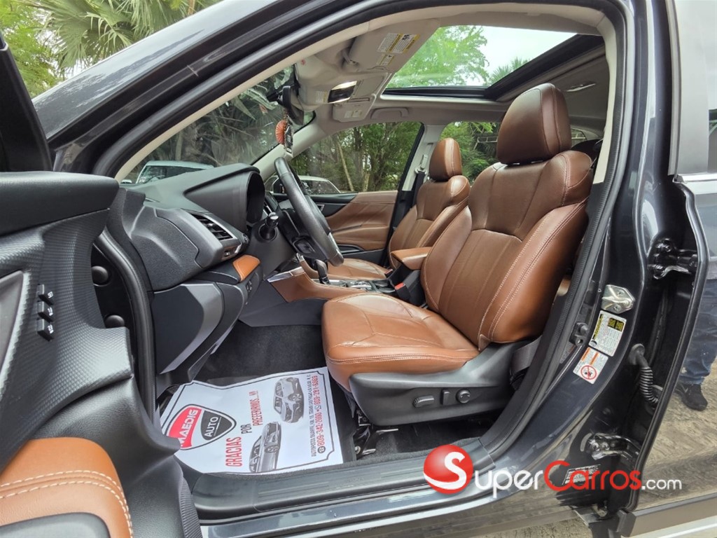 2019 Subaru Forester Touring — foto 10 / 12