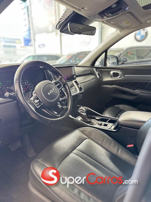 2022 Kia Sorento SX — foto 8 / 12