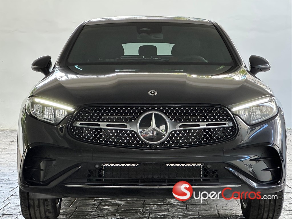 2025 Mercedes-Benz Clase GLC 200 Coupe — foto 2 / 9