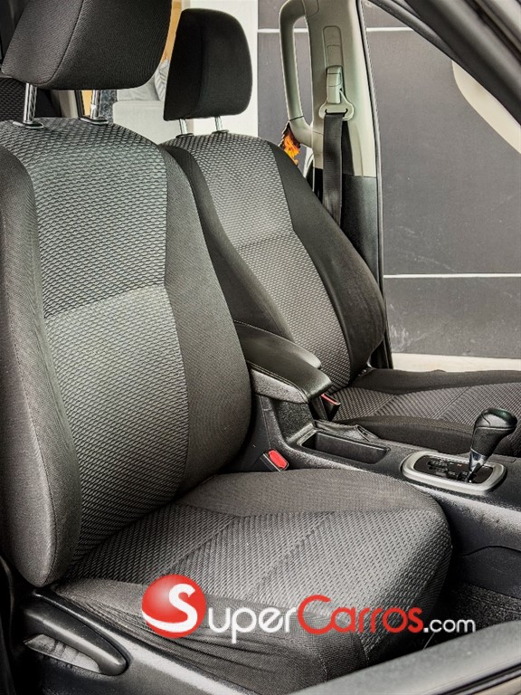 2017 Toyota Hilux — foto 3 / 11