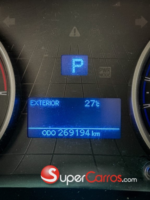 2017 Toyota Hilux — foto 6 / 11