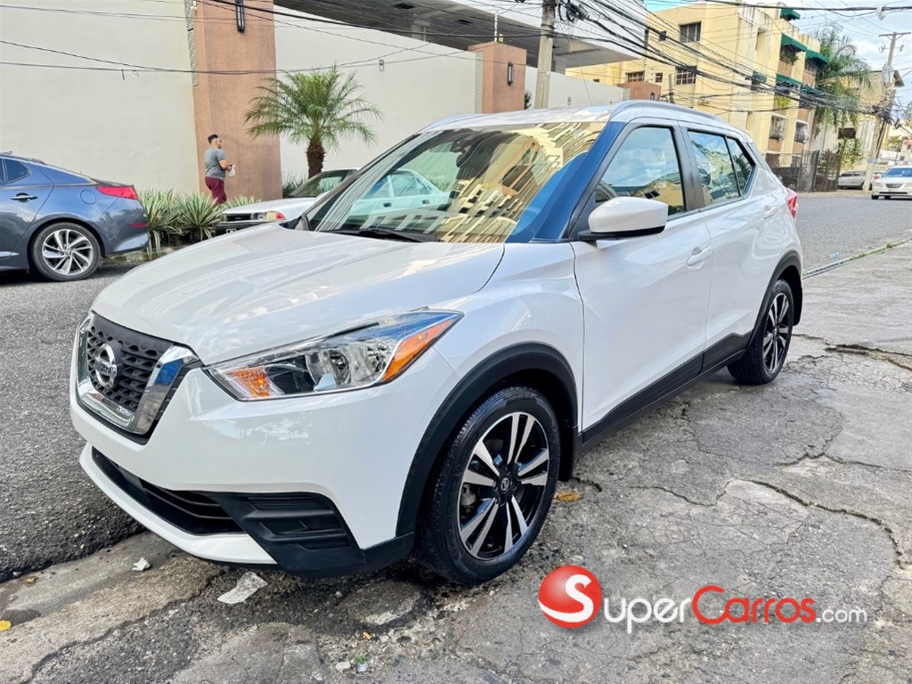 2020 Nissan Kicks