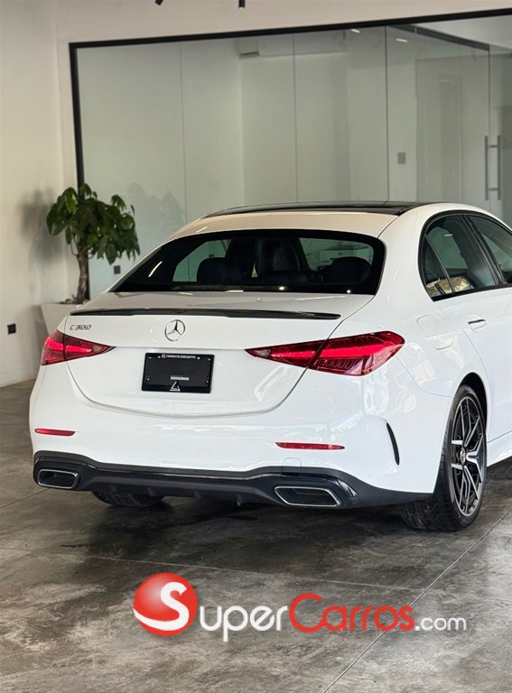 2023 Mercedes-Benz Clase C 300 AMG — foto 5 / 12