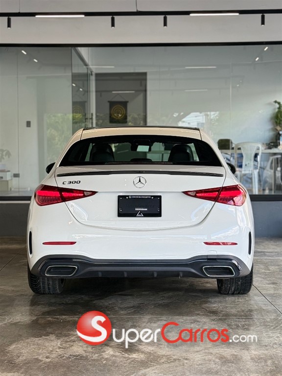 2023 Mercedes-Benz Clase C 300 AMG — foto 6 / 12