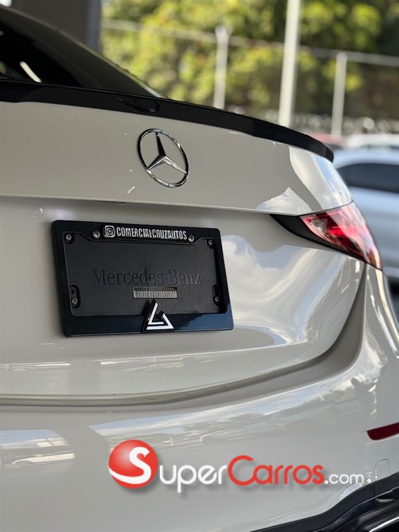 2023 Mercedes-Benz Clase C 300 AMG — foto 8 / 12