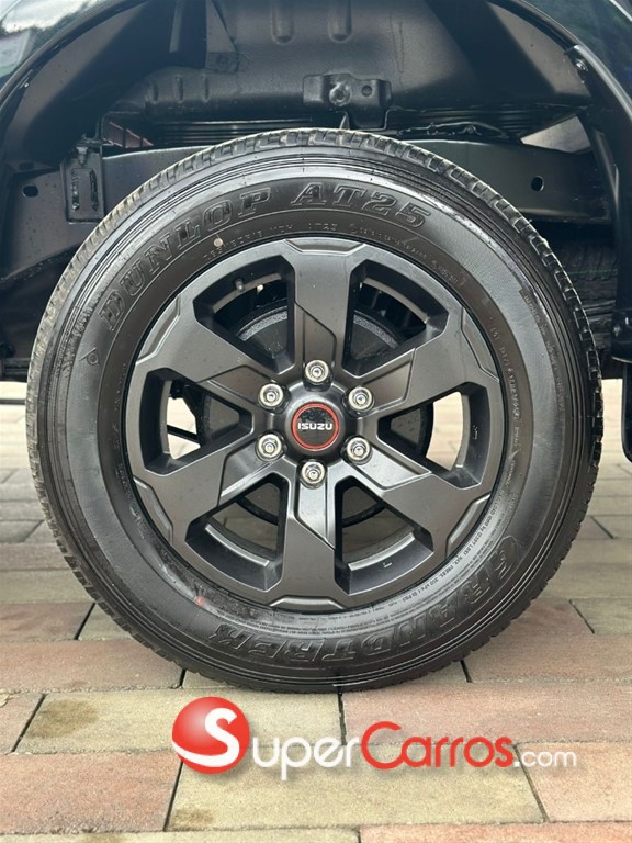 2026 Isuzu DMAX LSE — foto 6 / 10