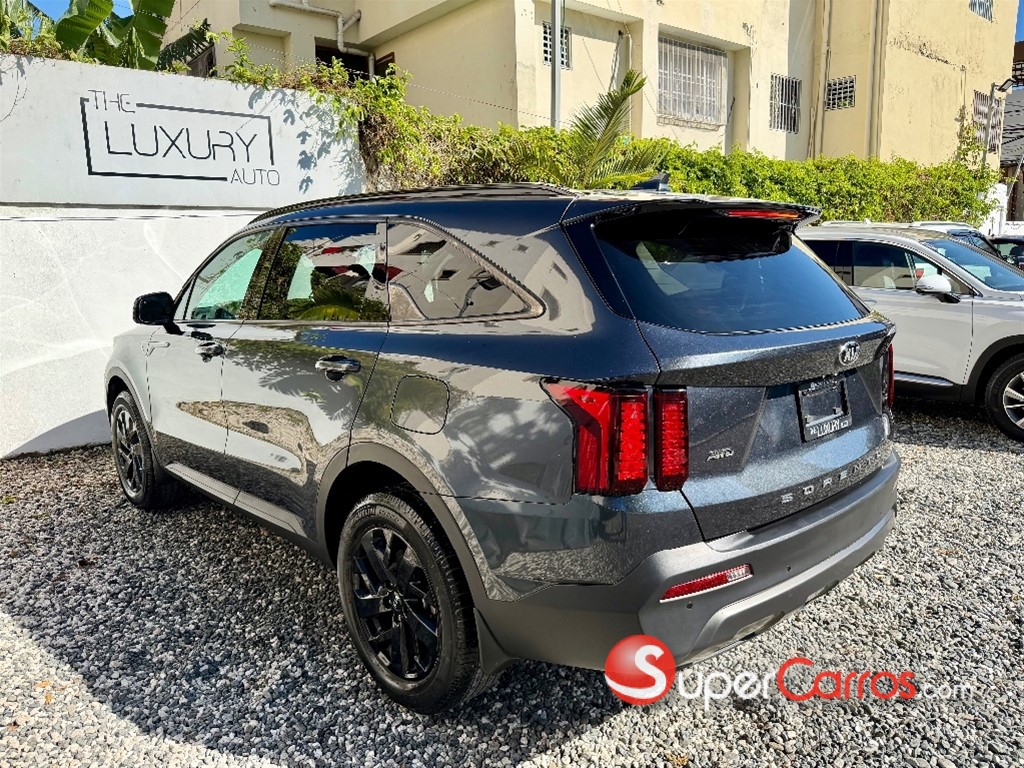 2021 Kia Sorento S — foto 4 / 9
