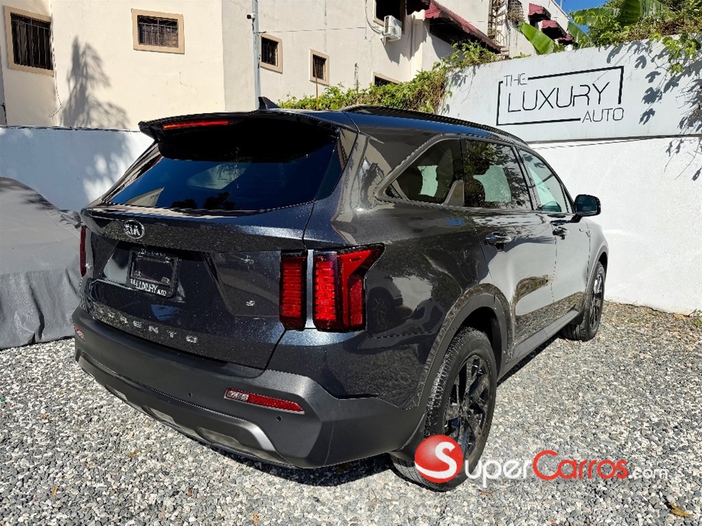 2021 Kia Sorento S — foto 5 / 9
