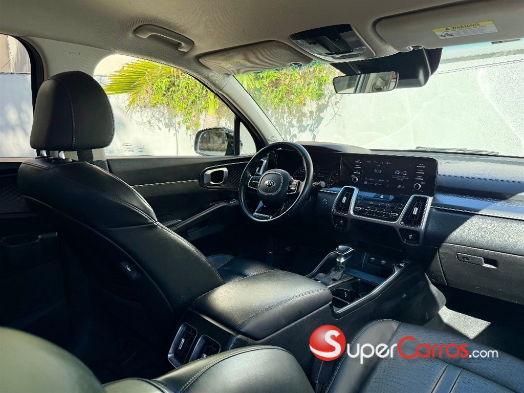 2021 Kia Sorento S — foto 8 / 9