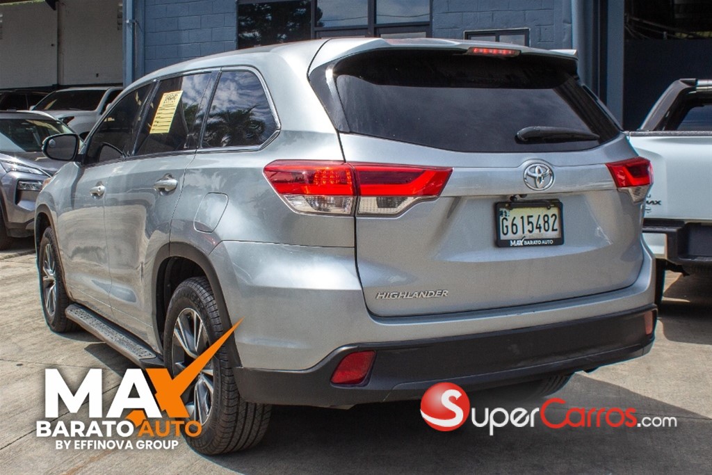 2017 Toyota Highlander LE — foto 4 / 12