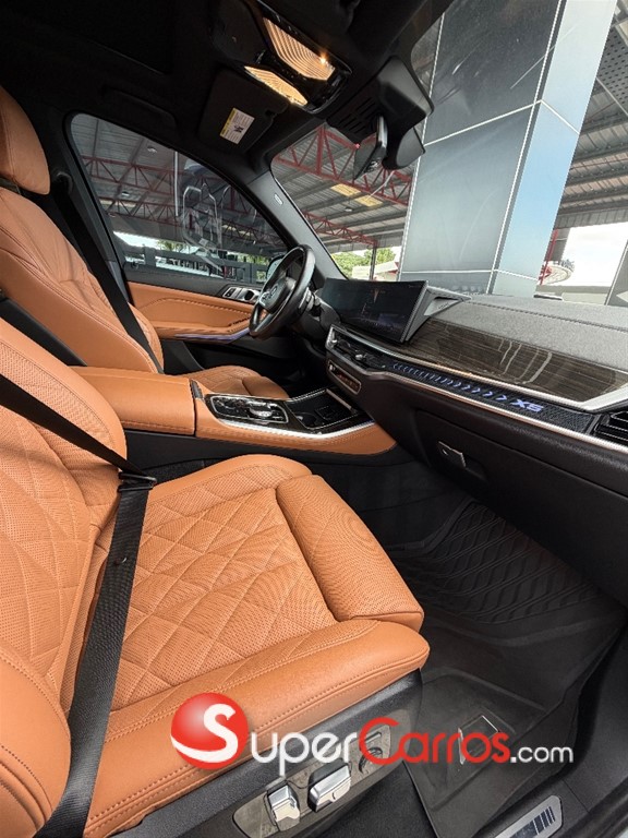 2024 BMW X 5 SDRIVE 40i — foto 9 / 12