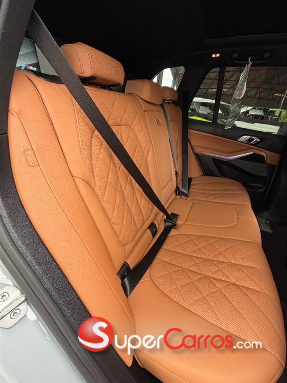 2024 BMW X 5 SDRIVE 40i — foto 11 / 12