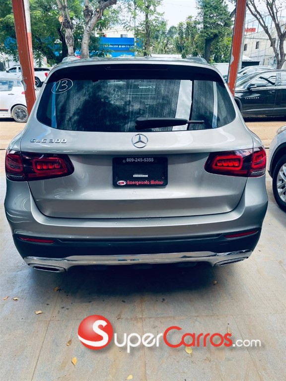 2020 Mercedes-Benz Clase GL 300 — foto 2 / 11