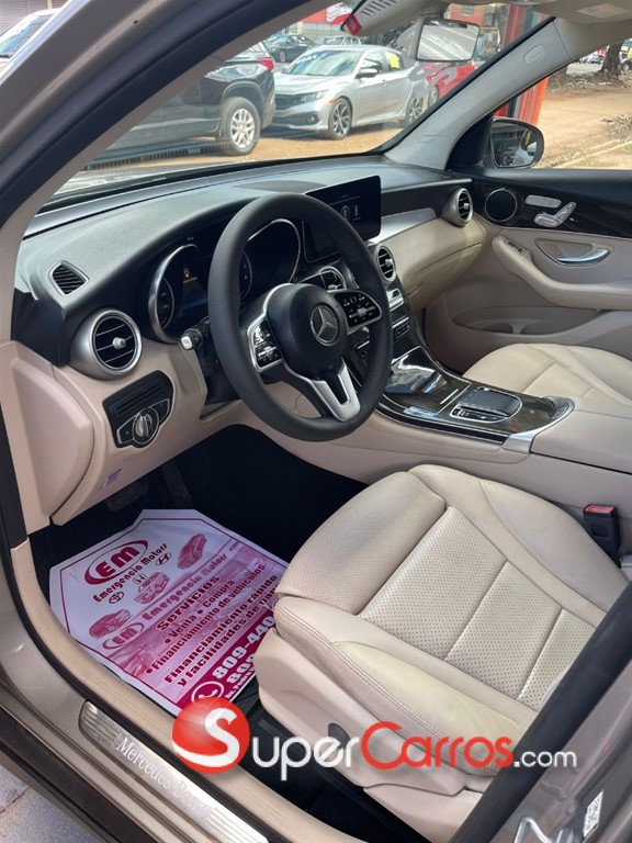 2020 Mercedes-Benz Clase GL 300 — foto 5 / 11