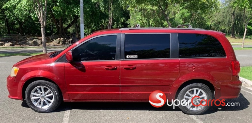 2014 Dodge Grand Caravan SXT — foto 5 / 12