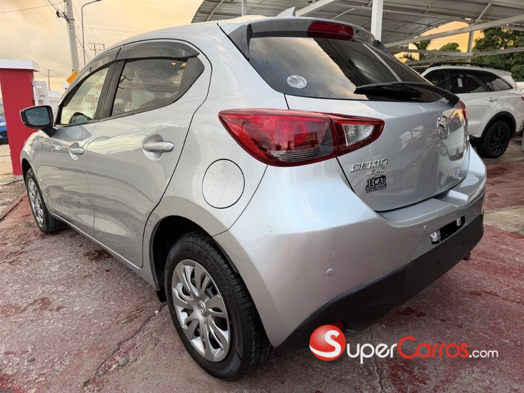 2021 Mazda Demio — foto 7 / 11