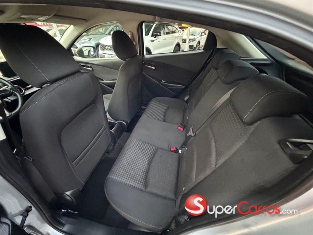 2021 Mazda Demio — foto 9 / 11