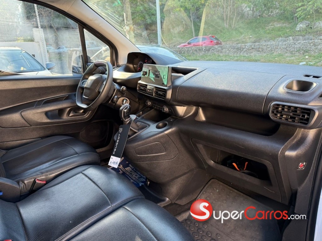 2024 Peugeot Partner — foto 10 / 11