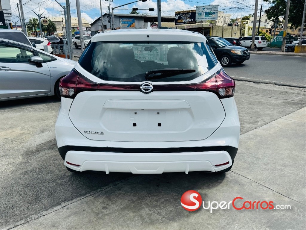 2021 Nissan Kicks — foto 5 / 12