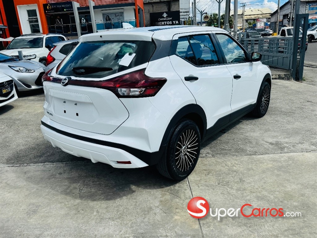 2021 Nissan Kicks — foto 6 / 12