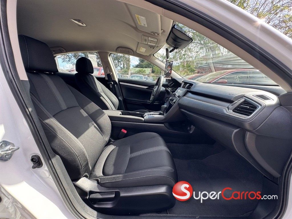 2021 Honda Civic LX — foto 7 / 12