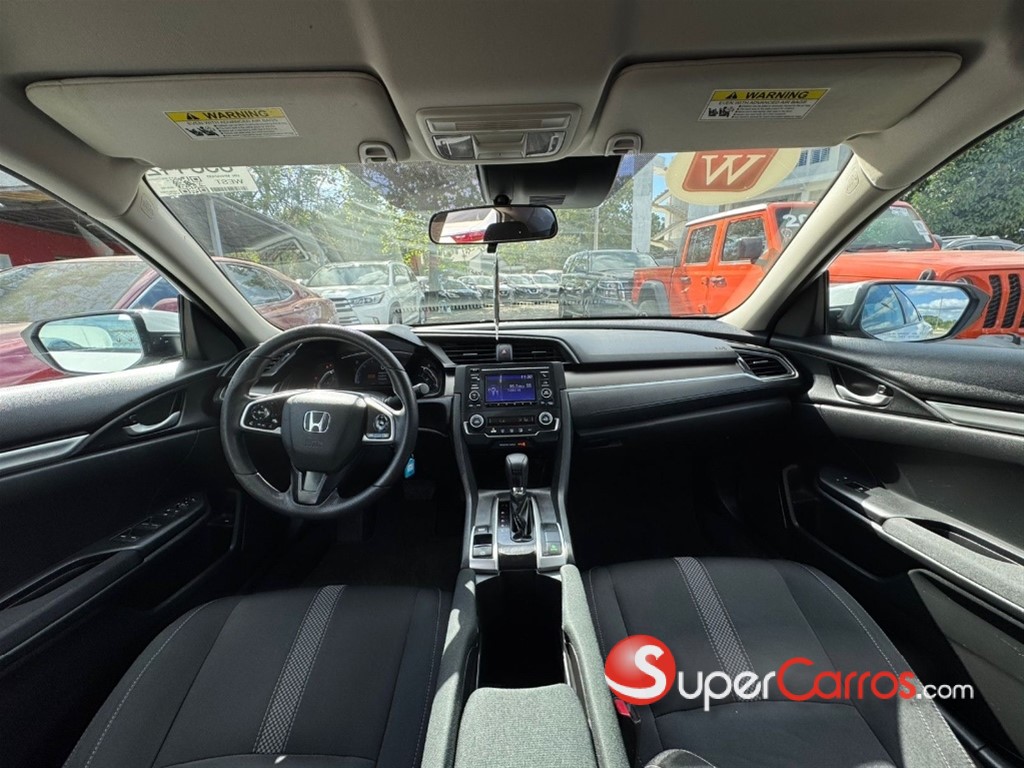 2021 Honda Civic LX — foto 8 / 12