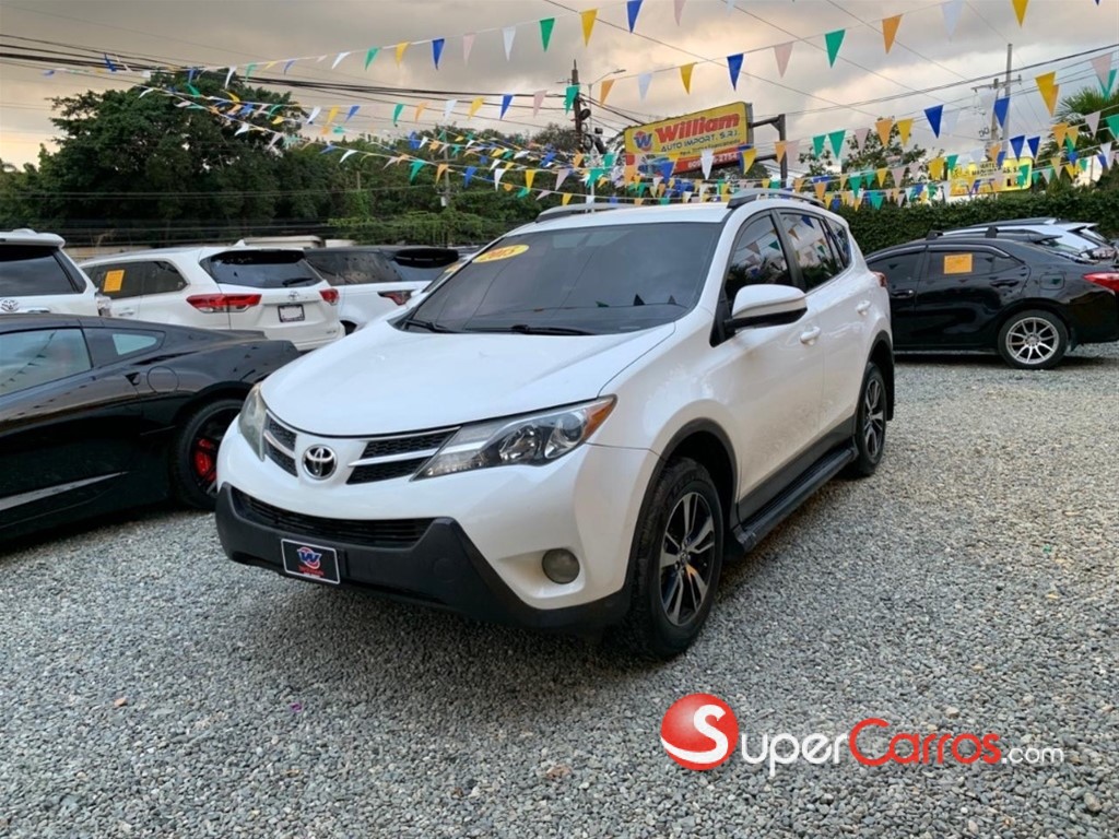 2015 Toyota RAV4 LE