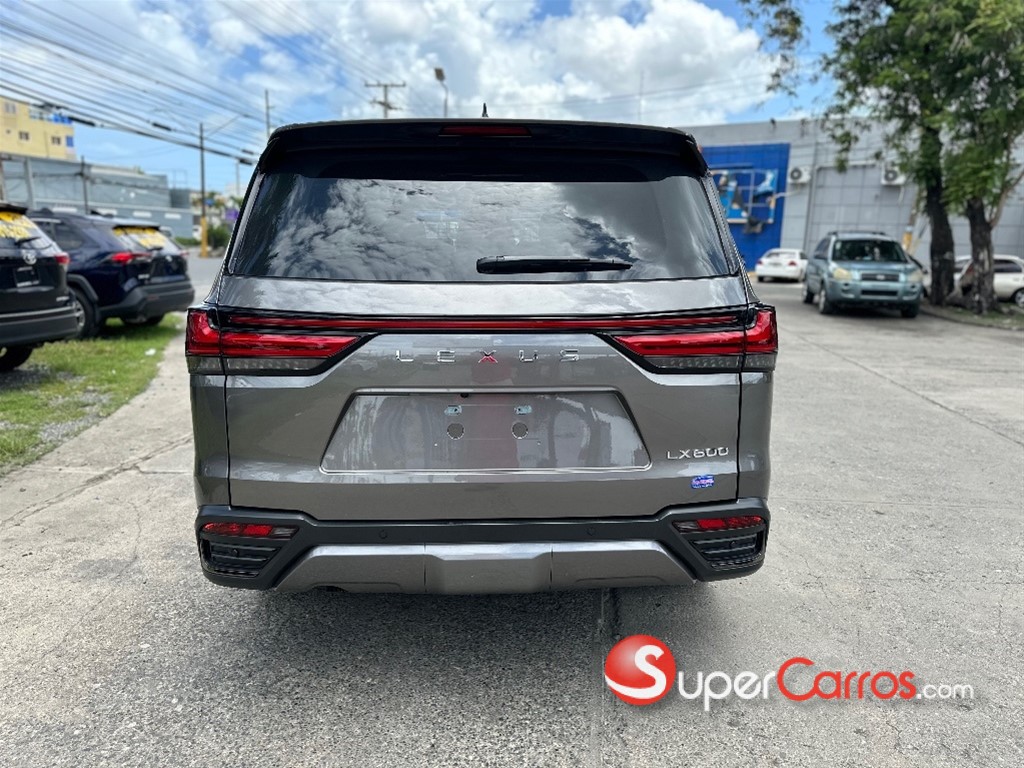 2022 Lexus LX 600 Luxury Armormax — foto 6 / 10