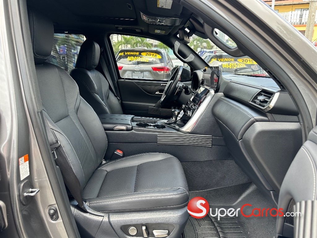 2022 Lexus LX 600 Luxury Armormax — foto 7 / 10